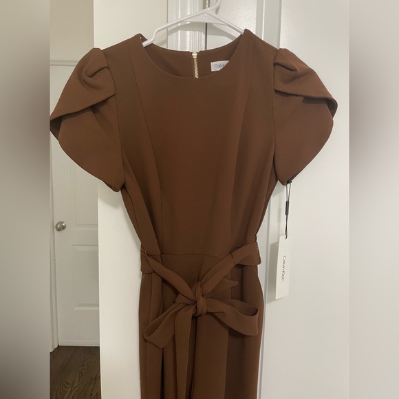 Calvin Klein Tulip Short Sleeve Jumpsuit - Picture 2 of 5